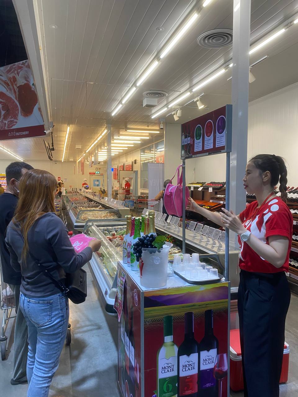 Experience SPY Sparkle: LIVE Testing at Makro on December 23 - Image 21